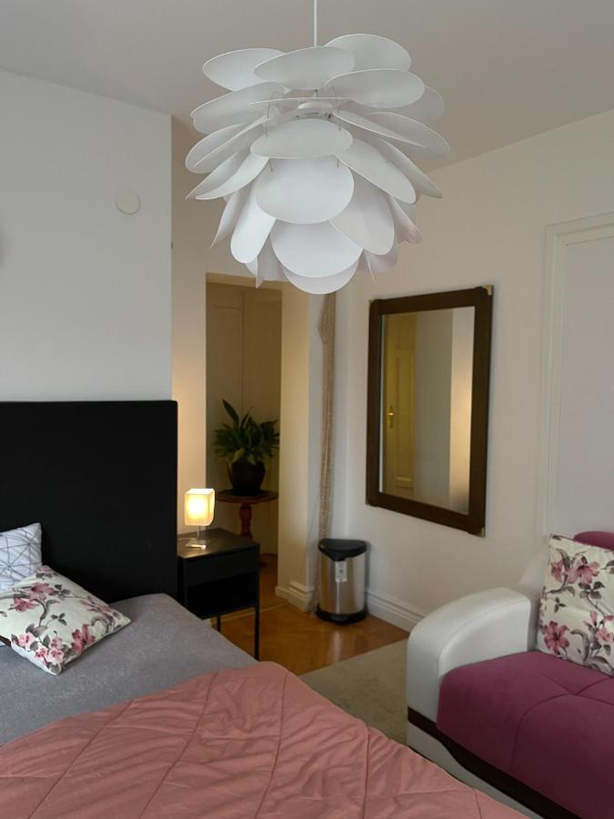 Brabo2 Apartment แลนด์สครูนา ภายนอก รูปภาพ
